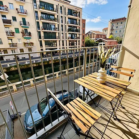 S29 Navigli - With Garage דירה מילאנו
